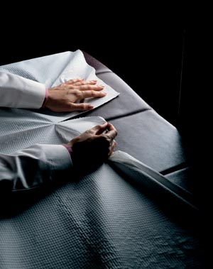 Graham Medical Poly-perf Exam Roll Table Paper 073