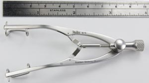 Miltex Castroviejo Eye Speculum 18-12